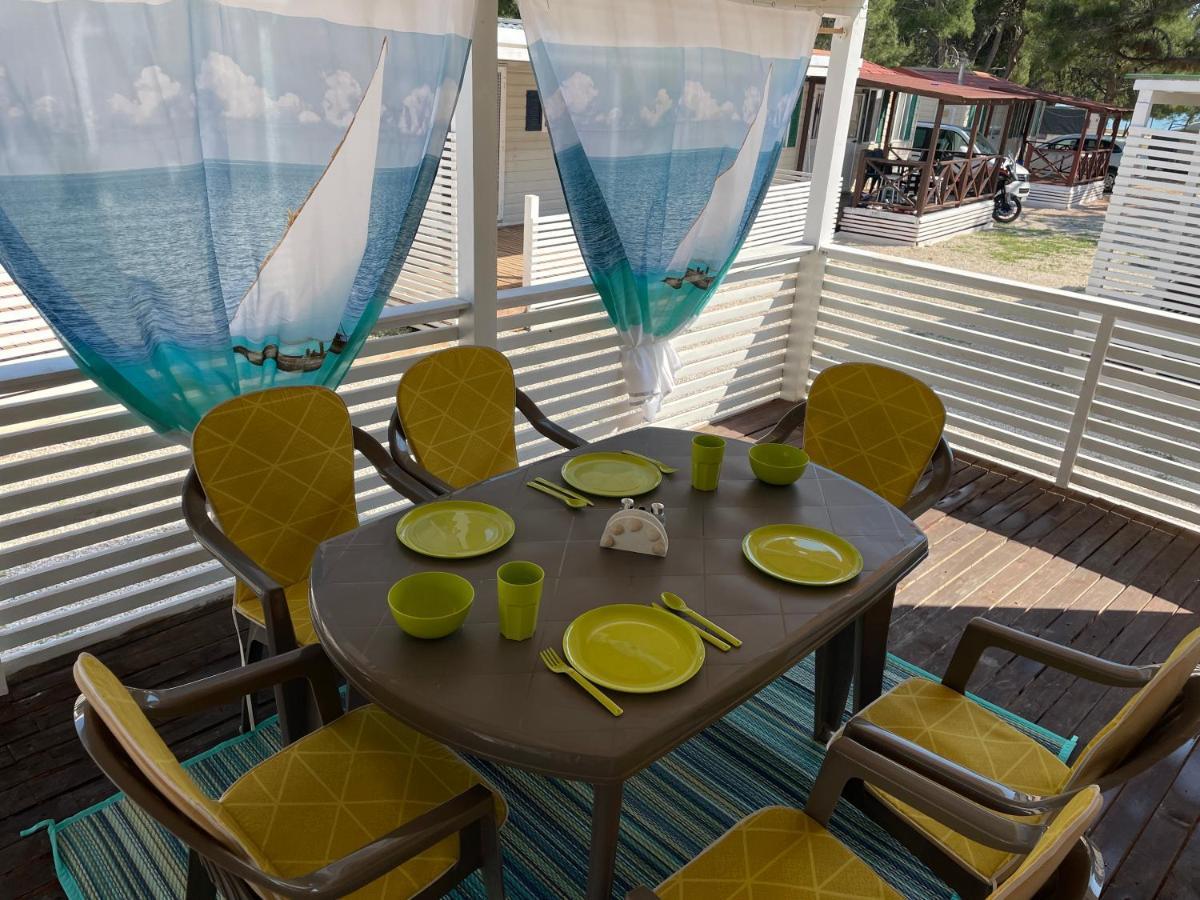 Dalmacia Mobile Homes And Caravans At The Beach Privlaka  Ngoại thất bức ảnh