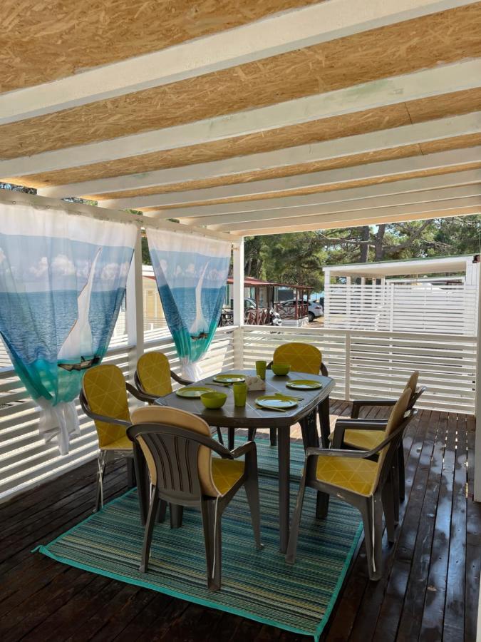 Dalmacia Mobile Homes And Caravans At The Beach Privlaka  Ngoại thất bức ảnh